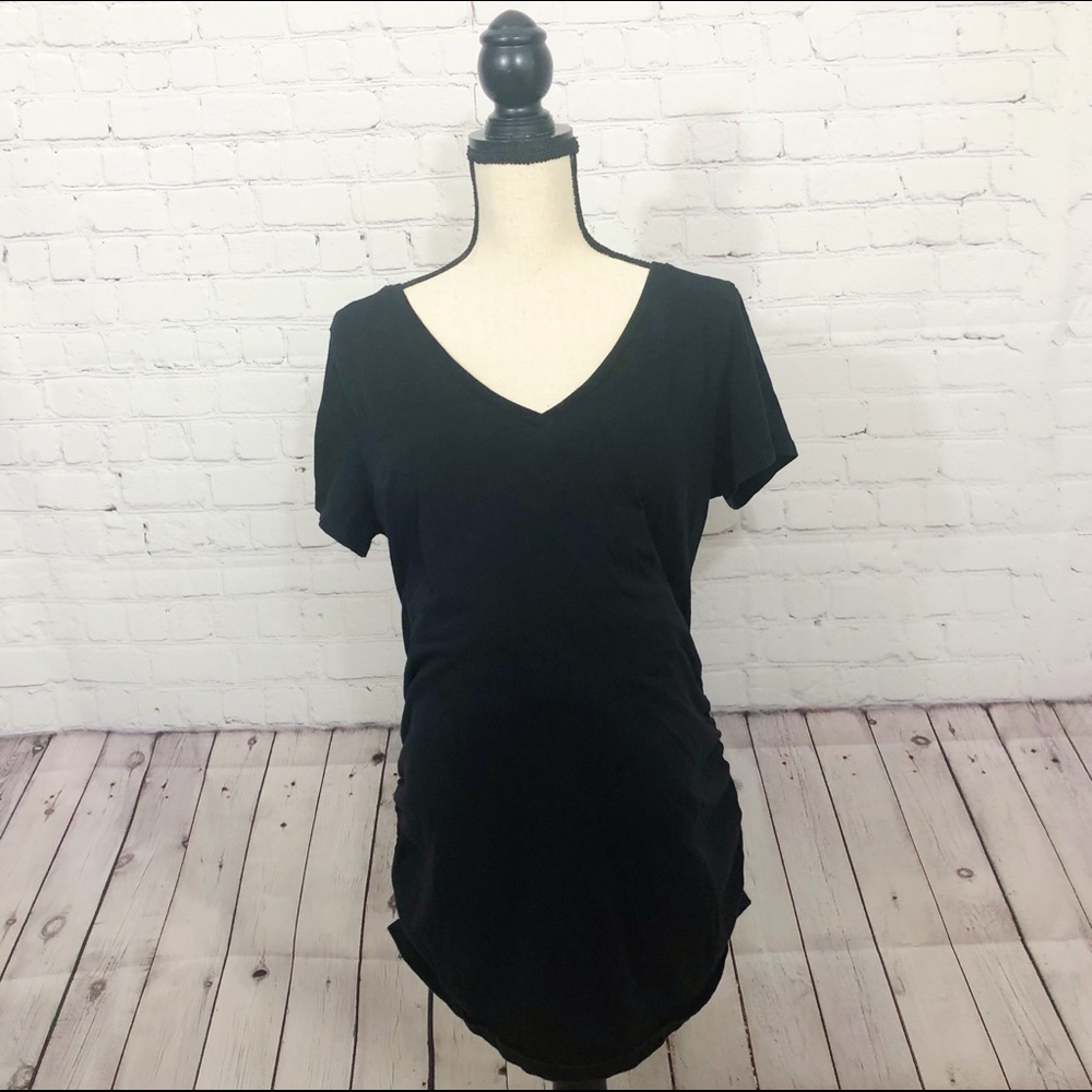 Motherhood Maternity Black T-Shirt Size XL